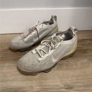 Nike Vapormax Women's Sneakers in Gray and Cream
